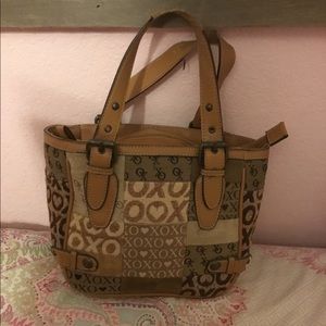 Xoxo small handbag